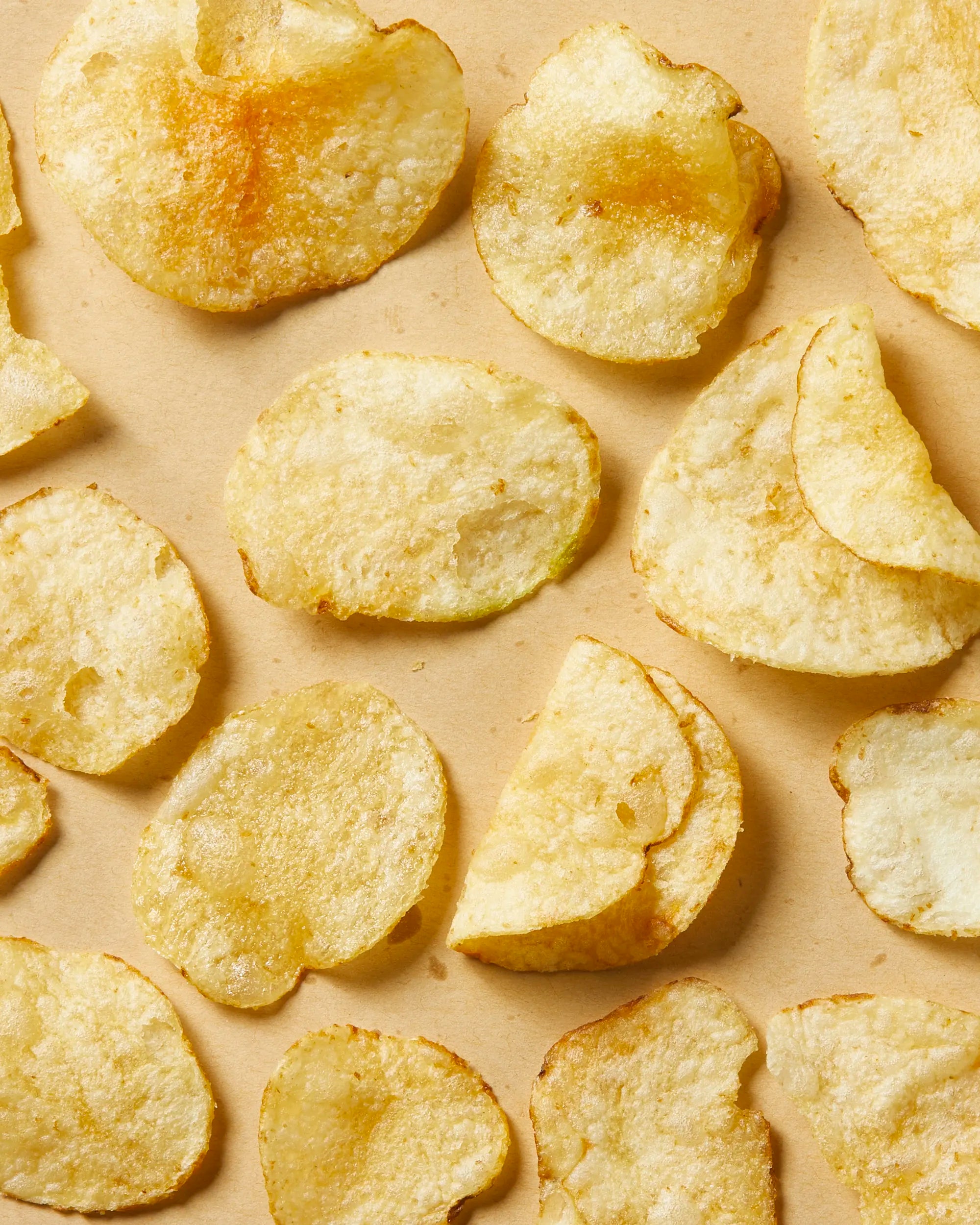 4 Packs Utz chips Handcooked Grandma Kettle cook potato Chips original Thick, Crunchy, Delicious - 8 oz bags